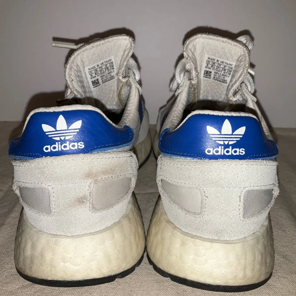 Adidas Men’s size 5 Classic White & Blue Trainers I-5923 Retro Runners Woman 6.5
